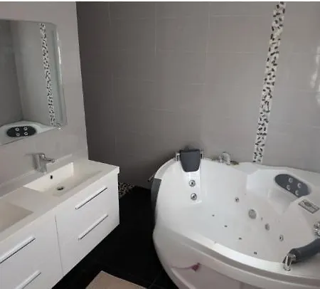 Semesterbostad L'ecrin Champetre, Sejour Chic Et Cosy